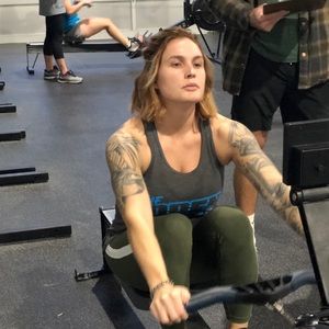 Meet your Posher, Kara